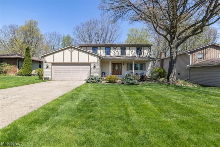 14272 Hartford Drive, Strongsville, OH, 44136