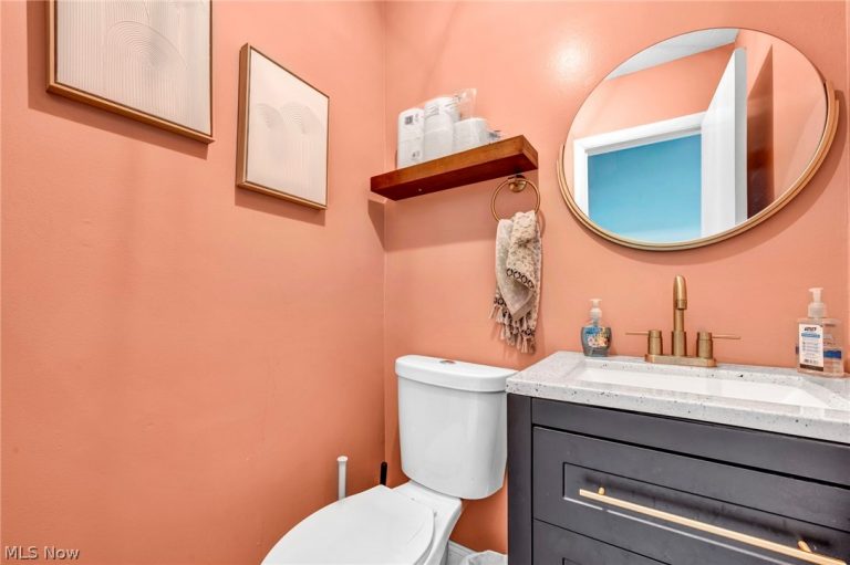 120 Roshon Drive, Medina, OH - Photo 6