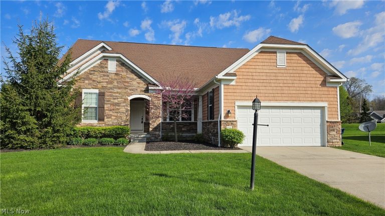 7226 Dursley Court, Solon, OH, 44139