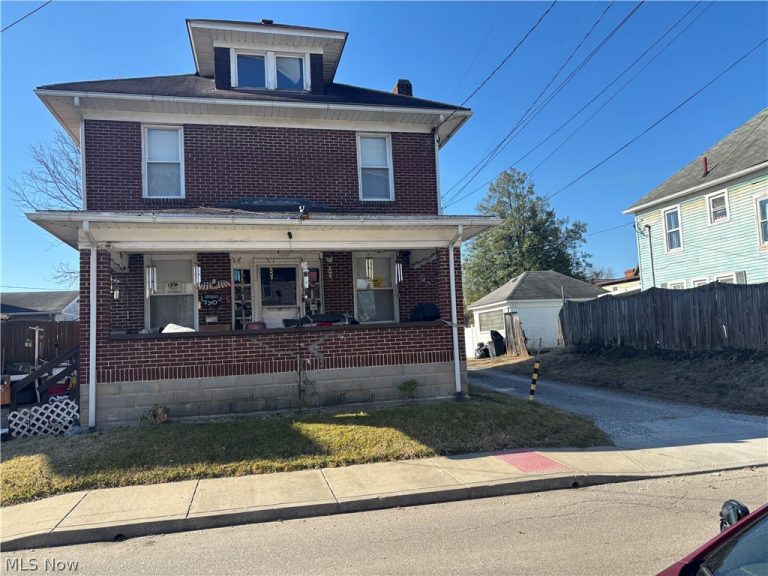 1014 18th Street, Parkersburg, WV, 26101