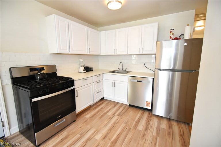 3106 Northwest Boulevard, Warren, OH - Photo 3