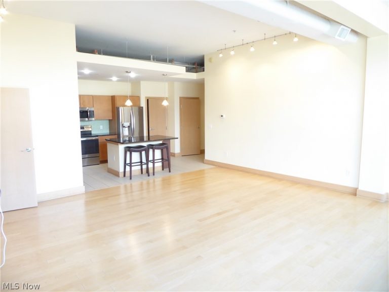 2030 Euclid Avenue #201, Cleveland, OH - Photo 6