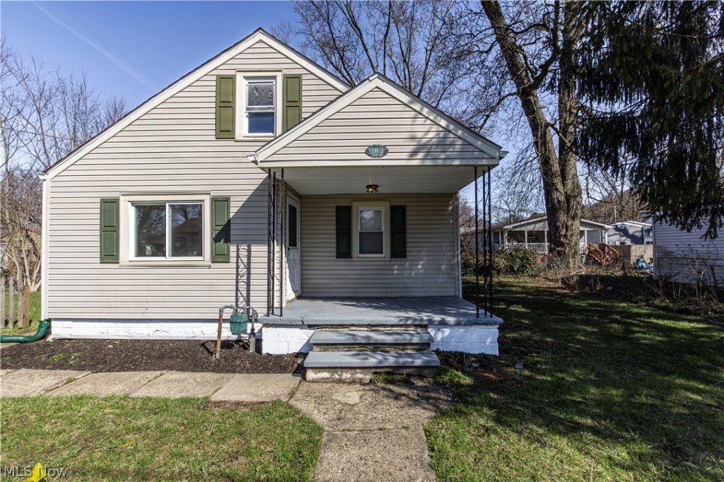 1463 4th Street, Lakemore, OH