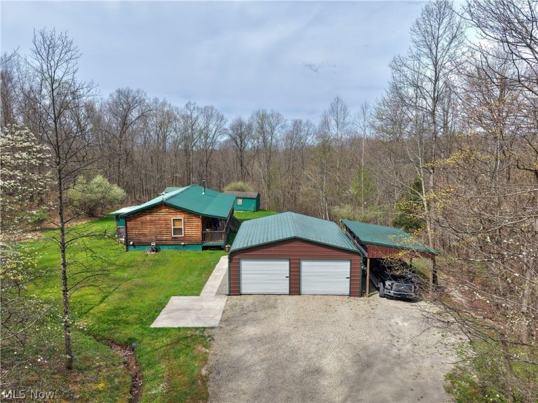 2641 Morganstern Lane, Beverly, OH - Photo 3