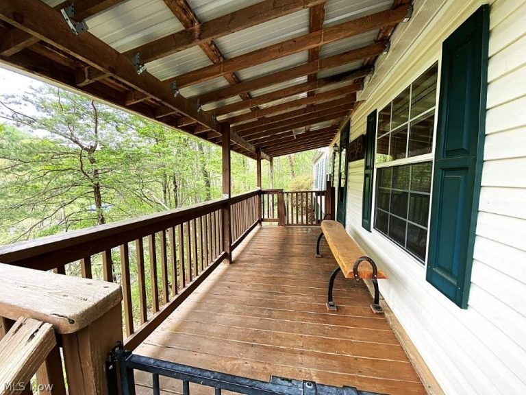 14766 Elk River Road, Duck, WV - Photo 6