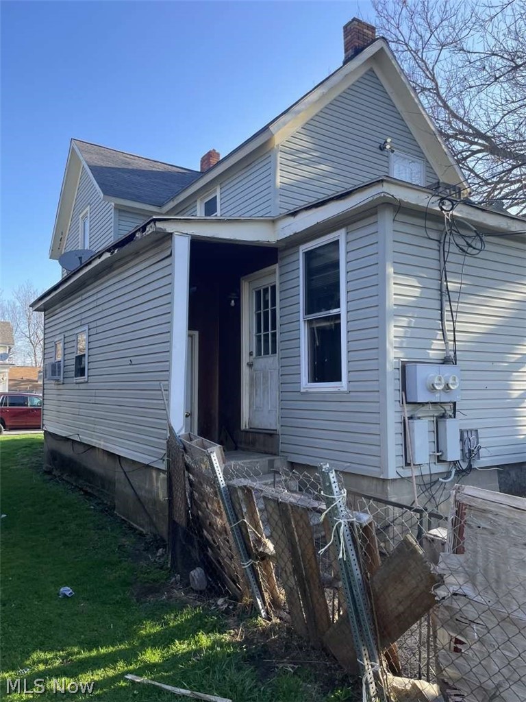 315 May Street, Fremont, OH - Photo 2