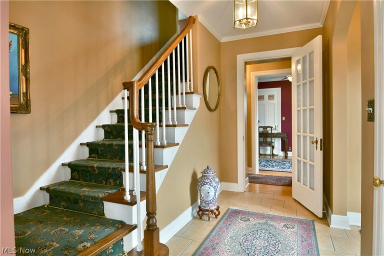 641 Fairway Drive, Warren, OH - Photo 4