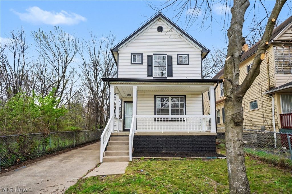 2911 102nd Street, Cleveland, OH