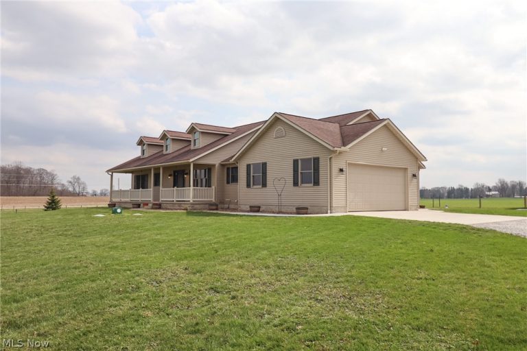 1153 Pleasant Home Road, Creston, OH - Photo 2