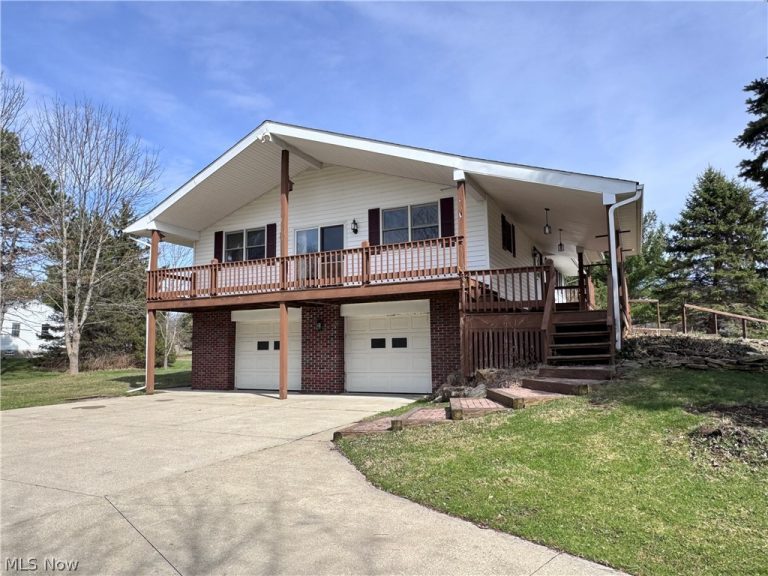 12942 Ravenna Road, Chardon, OH - Photo 3