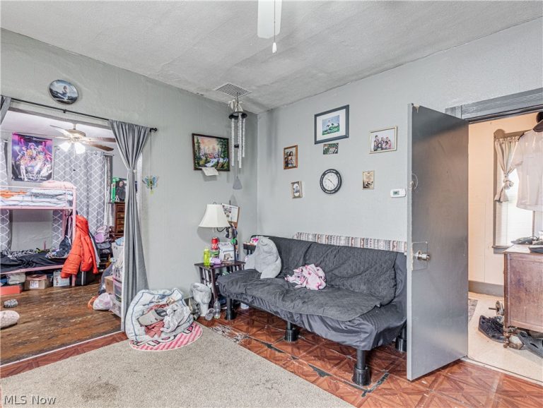 4846 Wendell Avenue, Cleveland, OH - Photo 4