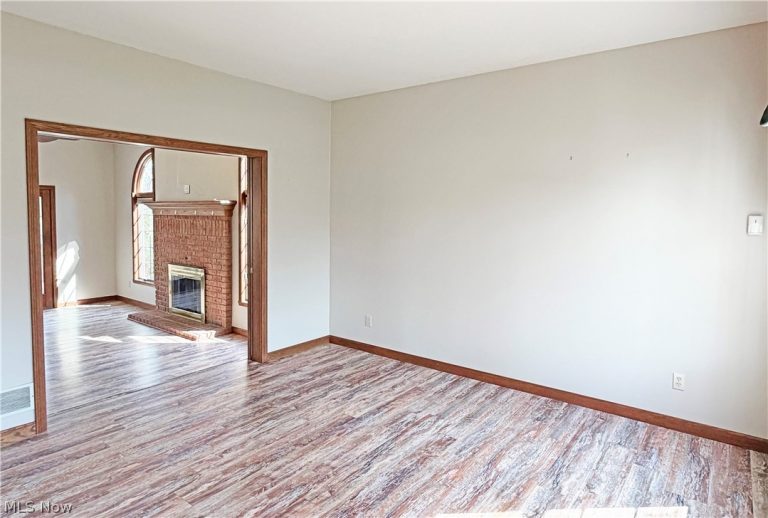 3455 Parfoure Boulevard, Uniontown, OH - Photo 5