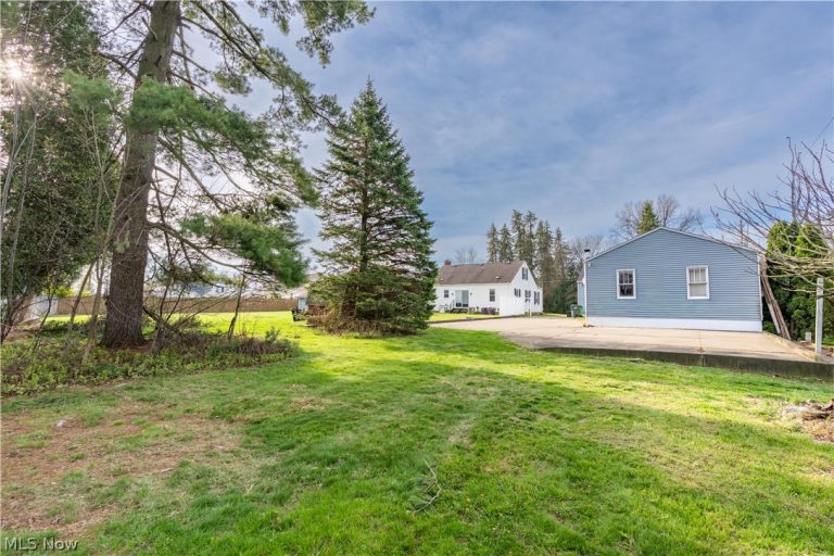 263 Everhard Road, North Canton, OH - Photo 4