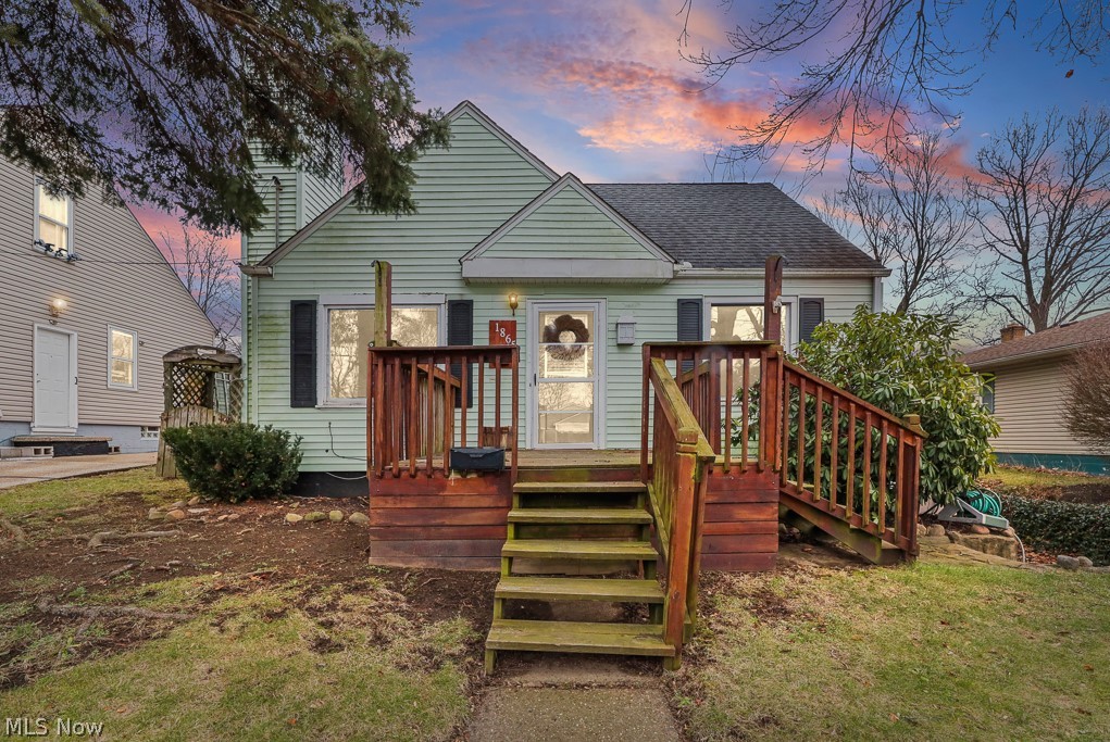 1865 9th Street, Akron, OH