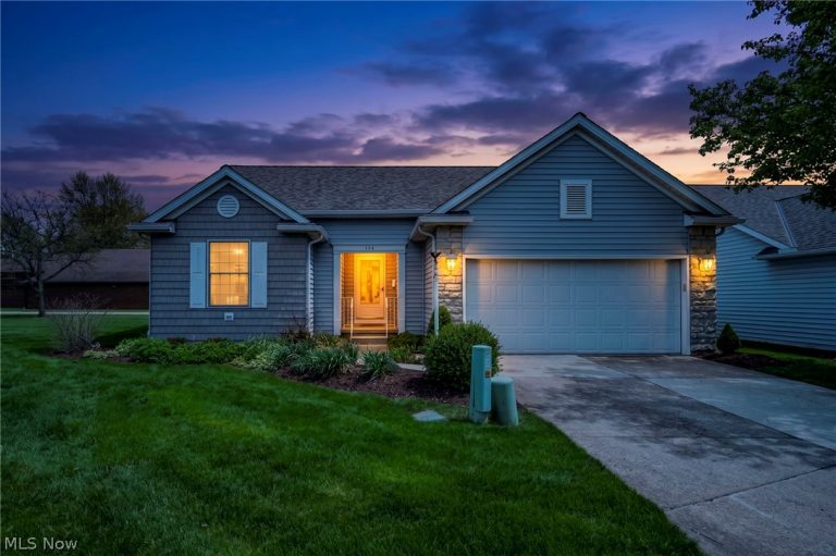 134 Stonehedge Drive, Elyria, OH, 44035