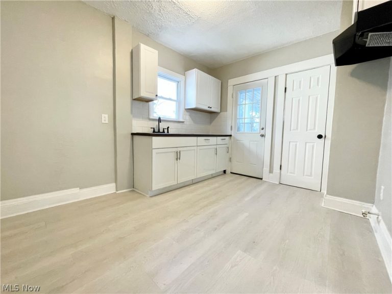 3437 123rd Street, Cleveland, OH - Photo 8