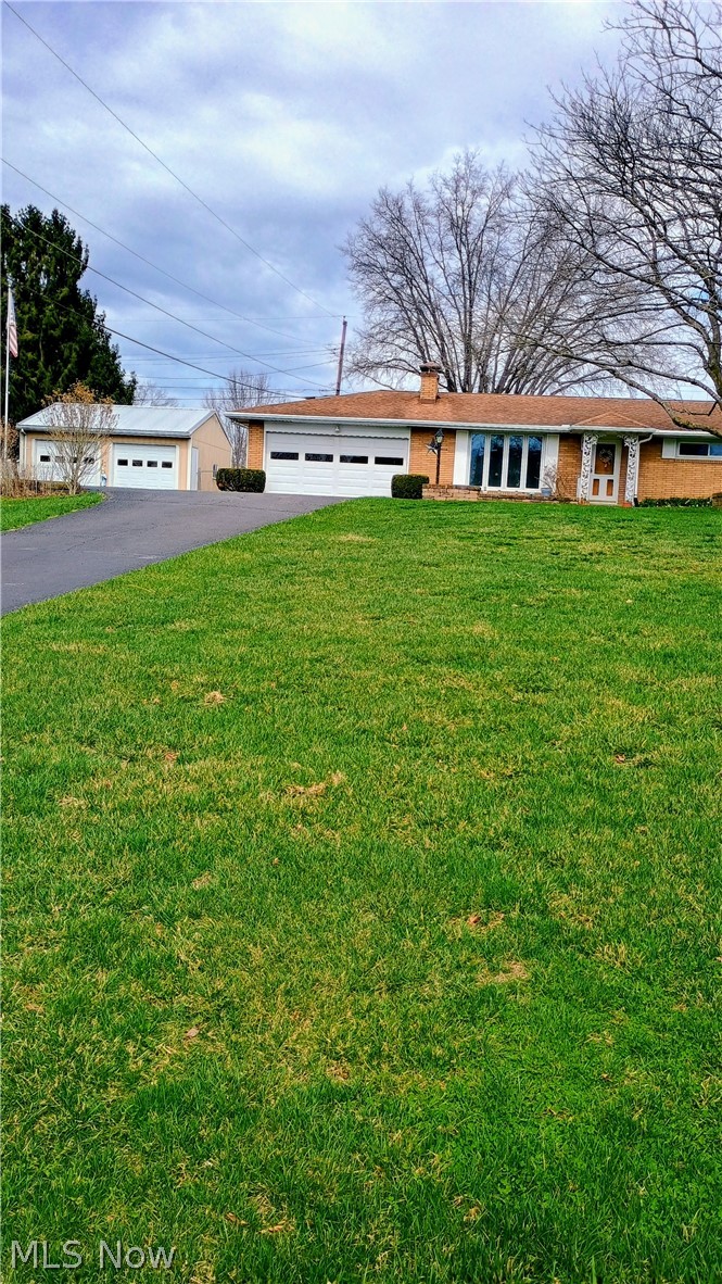 335 Walker Drive, Zanesville, OH - Photo 2
