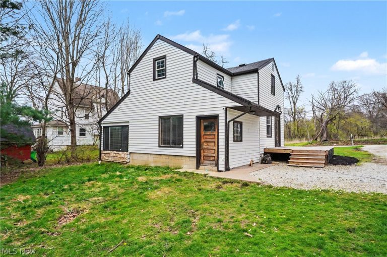 1280 Norton Road, Stow, OH - Photo 5