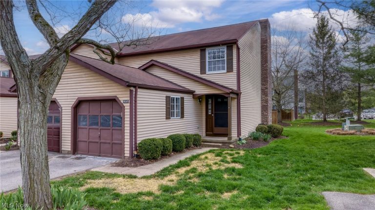 9648 Idlewood Drive, Twinsburg, OH, 44087