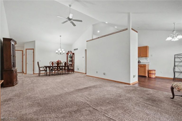 445 Reserve Drive, Cuyahoga Falls, OH - Photo 5