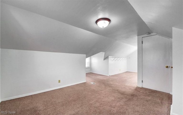 4492 170th Street, Cleveland, OH - Photo 8