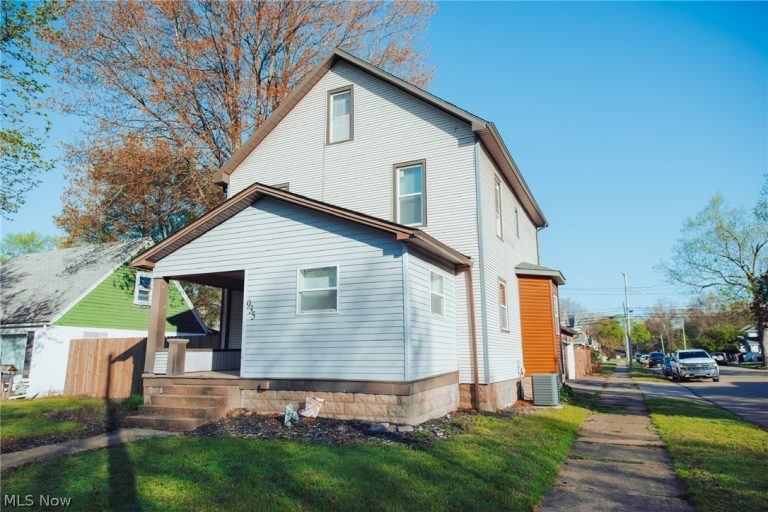 935 Front Street, Dover, OH - Photo 3