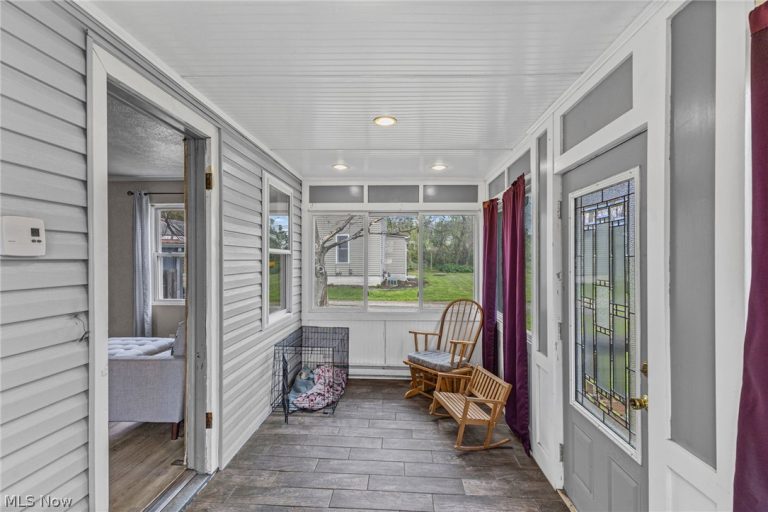 127 Prospect Street, Shreve, OH - Photo 3