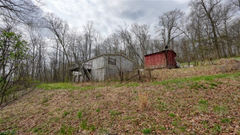 32917 TOWNSHIP RD 381, Warsaw, OH - Photo 2