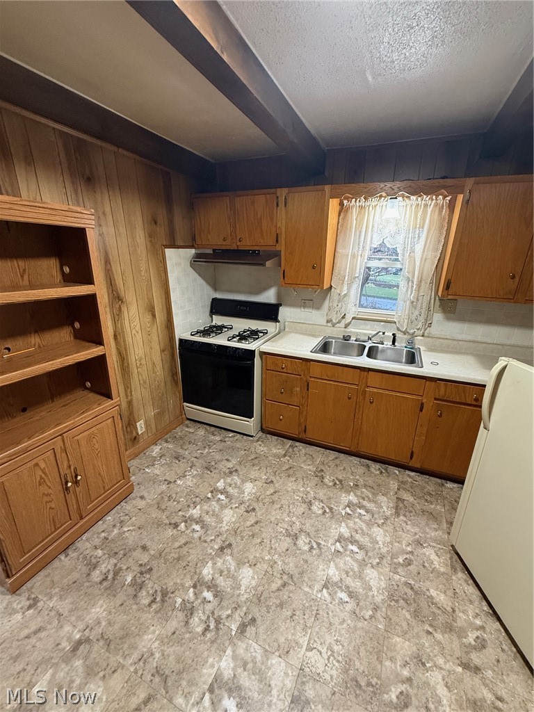 665 Devitt Avenue, Campbell, OH - Photo 8