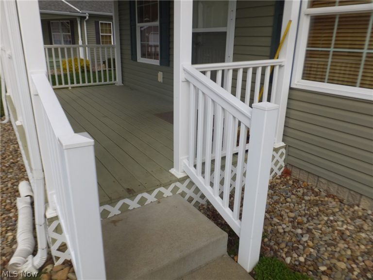 330 Gemini Drive, Dover, OH - Photo 4