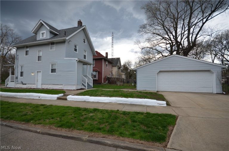 486 Howe Street, Akron, OH - Photo 3