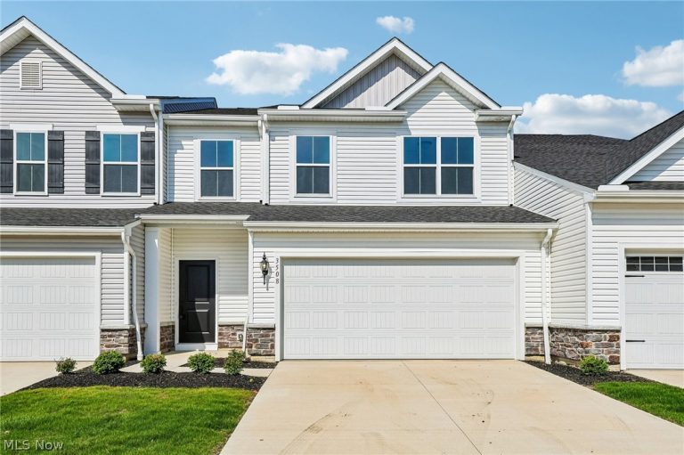 3508 Bushwillow Drive, Green, OH, 44685