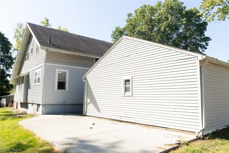2941 Old Home Road, Akron, OH - Photo 6