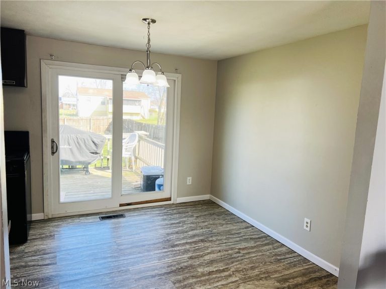 5630 Stanford Avenue, Austintown, OH - Photo 5