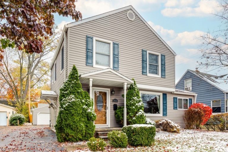 2411 16th Street, Cuyahoga Falls, OH, 44223