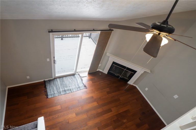 4985 Searls Drive, North Canton, OH - Photo 6