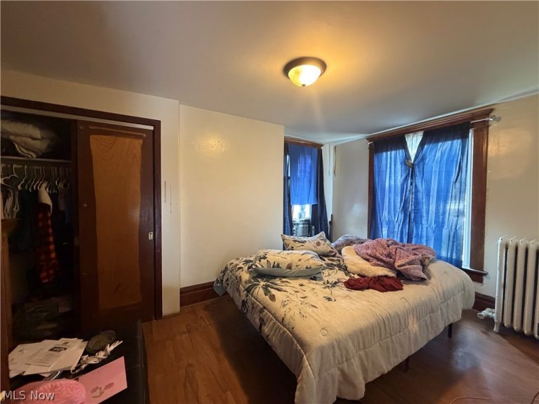 436 Locust Street, Coshocton, OH - Photo 4
