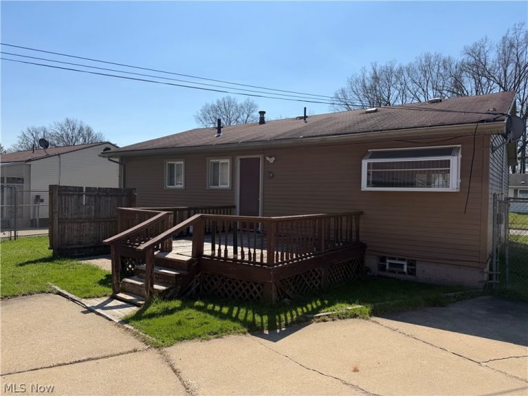 2860 Linda Drive, Warren, OH - Photo 4