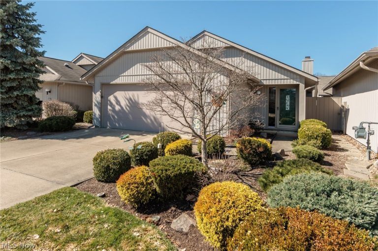12410 Altis Court, Strongsville, OH, 44149