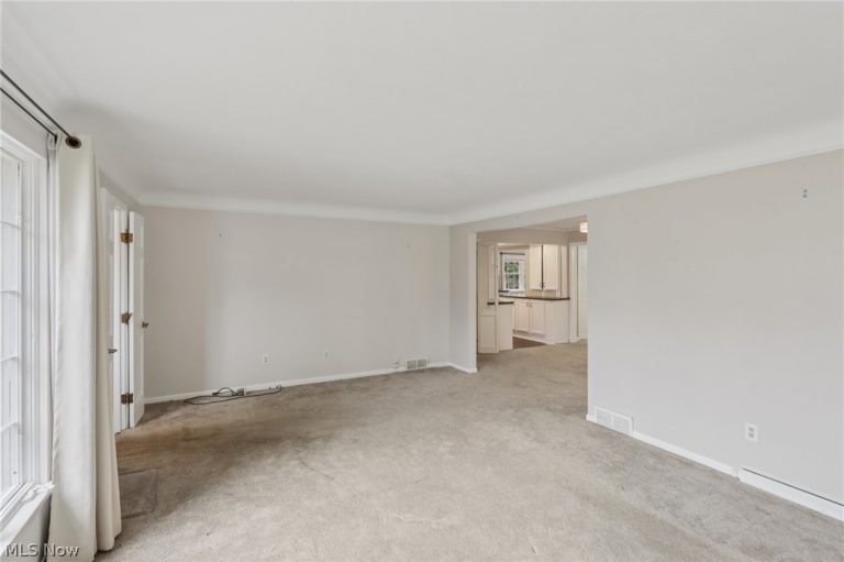 26626 Osborn Road, Bay Village, OH - Photo 6