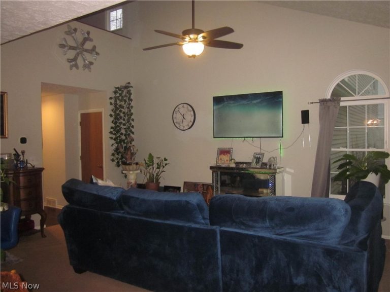 7181 Lexington Court, Northfield, OH - Photo 6