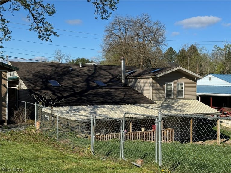 2700 Core Road, Parkersburg, WV - Photo 5