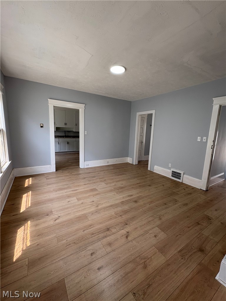 946 79th Street #2, Cleveland, OH - Photo 4