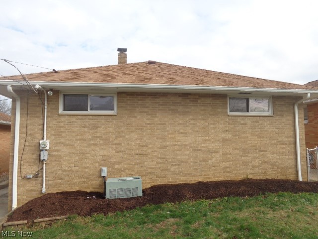 3103 Norris Avenue, Parma, OH - Photo 2