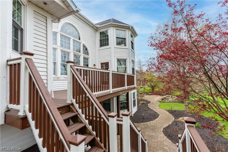 1561 Pilgrims Knob, Canton, OH - Photo 5