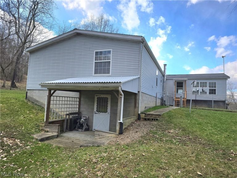 2656 Darlington Drive, Zanesville, OH - Photo 6
