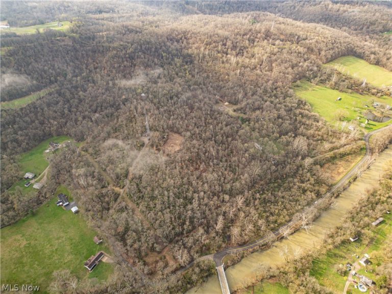 2650 Darlington Drive, Zanesville, OH - Photo 8