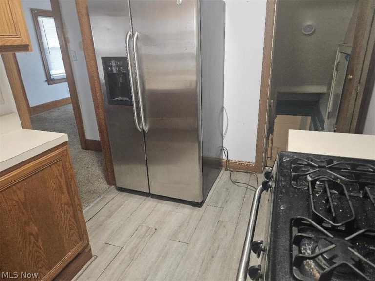 1243 Collinwood Avenue, Akron, OH - Photo 5