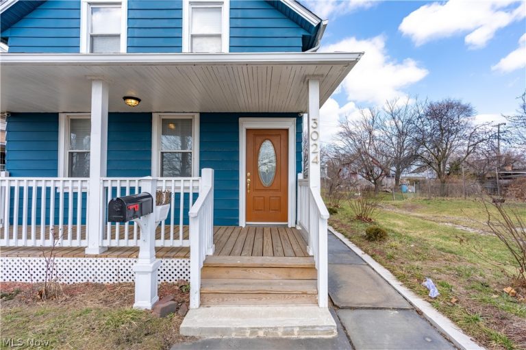 3024 Vega Avenue, Cleveland, OH - Photo 3