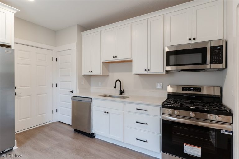 1464 123 Street, Cleveland, OH - Photo 5